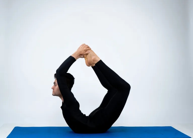 Dhanurasana