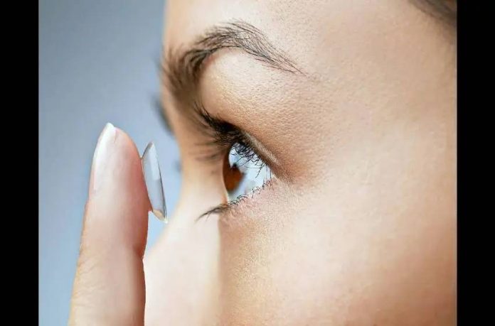 Tips for Contact Lens Users of All Ages