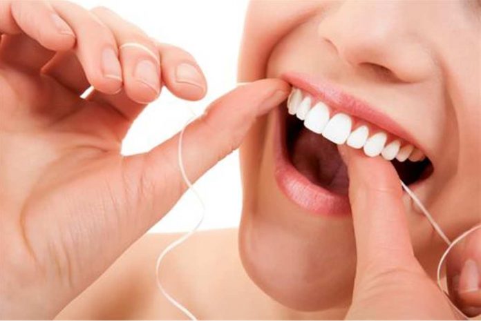 The Importance of Flossing your Teeth