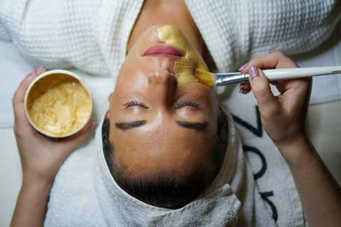 Turmeric Face Mask For Skin Blemishes